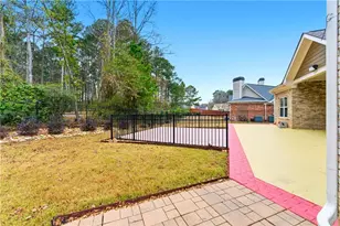 2597 Misty Rose Ln, Loganville, GA 30052 - Photo 18