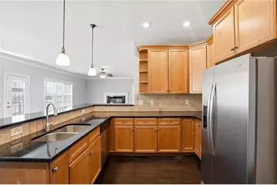 328 Thistlewood Run, McDonough, GA 30252 - Photo 8