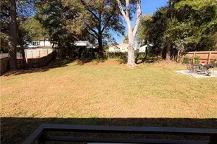 1912 Canmont Dr NE, Brookhaven, GA 30319 - Photo 52