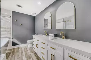 9005 Ridgestone Ct, Roswell, GA 30076 - Photo 14