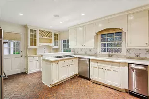 3647 Cloudland Dr NW, Atlanta, GA 30327 - Photo 10