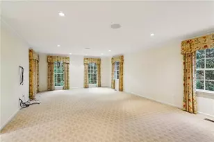 3647 Cloudland Dr NW, Atlanta, GA 30327 - Photo 16