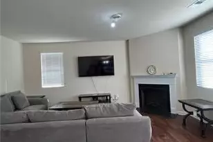 3308 Heatherwood Dr, Gainesville, GA 30507 - Photo 2