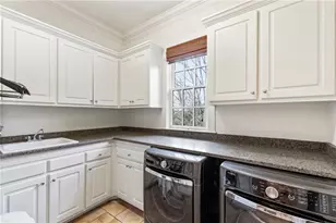 927 Buckingham Cir NW, Atlanta, GA 30327 - Photo 28