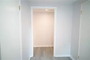 1425 Southland Vista Ct NE, Atlanta, GA 30329 - Photo 20