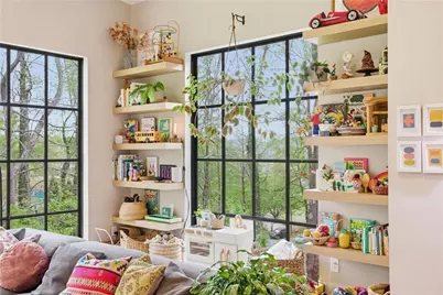 571 Overbrook Drive NW, Atlanta, GA 30318 - Photo 14