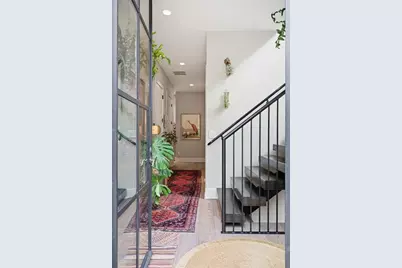 571 Overbrook Drive NW, Atlanta, GA 30318 - Photo 6