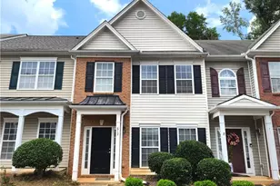 619 Kenridge Way, Suwanee, GA 30024 - Photo 1