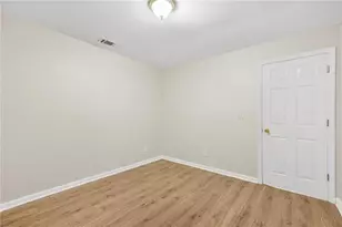 530 Alcovy Springs Dr, Lawrenceville, GA 30045 - Photo 22