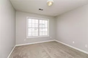 6055 Yellowood Ct, Atlanta, GA 30349 - Photo 14