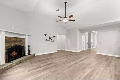 65 Academy Street, Pendergrass, GA 30567 - Photo 12