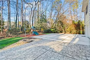 1106 Aurora Ct, Dunwoody, GA 30338 - Photo 32