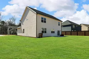 369 Summerwood Ln, Dawsonville, GA 30534 - Photo 6