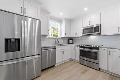 909 Hollyfax Circle NE, Atlanta, GA 30328 - Photo 10