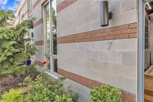 542 Ralph McGill Blvd NE, Atlanta, GA 30312 - Photo 2