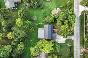 3235 Clarks Bridge Rd, Gainesville, GA 30506 - Photo 6