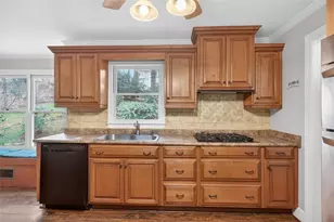 301 Tweed Ct, Sugar Hill, GA 30518 - Photo 18