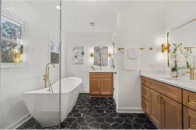 2670 Stonehenge Way, Dunwoody, GA 30360 - Photo 18