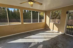 920 Charles Hall Dr, Dacula, GA 30019 - Photo 6