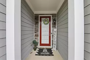 5527 Radford Loop, Fairburn, GA 30213 - Photo 2