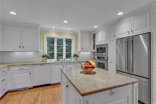 6242 Mountain Brook Way NW, Atlanta, GA 30328 - Photo 16