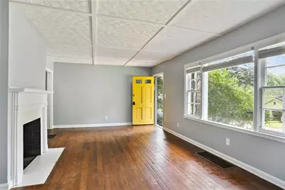716 Stokeswood SE, Atlanta, GA 30316 - Photo 2