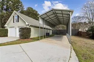 2755 Fort Daniels Dr, Dacula, GA 30019 - Photo 4