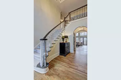 810 Club Chase Lane, Roswell, GA 30076 - Photo 4