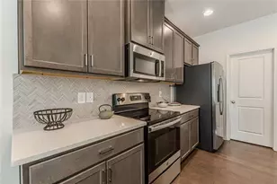 1286 Taylor Way, Stone Mountain, GA 30083 - Photo 8