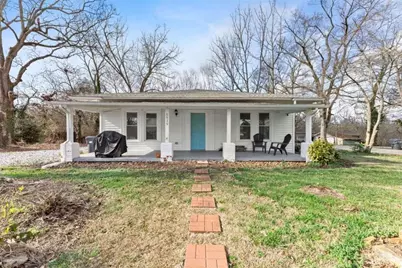 5919 Chattahoochee Street, Lula, GA 30554 - Photo 1