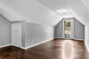 1910 Rocksram Dr, Buford, GA 30519 - Photo 34