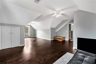 1910 Rocksram Dr, Buford, GA 30519 - Photo 32