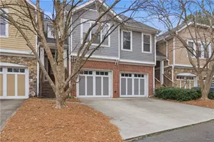 2010 Liberty Ln, Roswell, GA 30075 - Photo 2