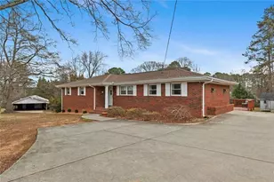 2500 Sewell Mill Rd, Marietta, GA 30062 - Photo 2