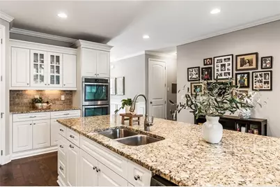 10449 Park Walk Point, Johns Creek, GA 30022 - Photo 18