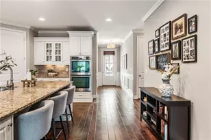 10449 Park Walk Point, Johns Creek, GA 30022 - Photo 14