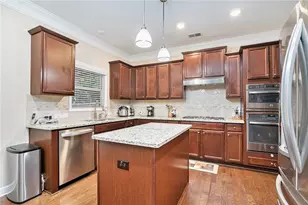 6370 Shiloh Woods Dr, Cumming, GA 30040 - Photo 8