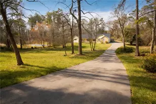 10130 Buice Rd, Alpharetta, GA 30022 - Photo 2