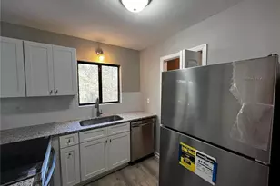 3932 Darryl Ln, Gainesville, GA 30506 - Photo 8