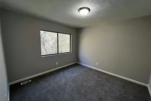 3932 Darryl Ln, Gainesville, GA 30506 - Photo 6