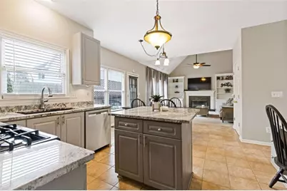 2120 Blackhawk Trail, Lawrenceville, GA 30043 - Photo 12