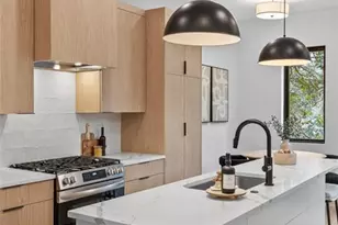 1161 Penny Ln, Atlanta, GA 30329 - Photo 4