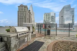 3324 Peachtree Rd NE, Atlanta, GA 30326 - Photo 32