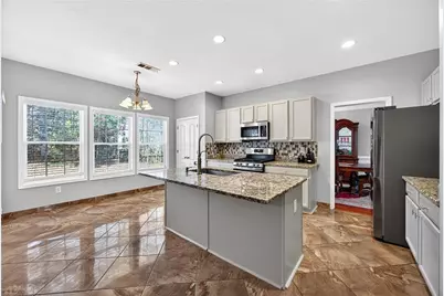 1322 Melrose Woods Ln, Lawrenceville, GA 30045 - Photo 6