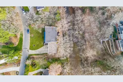 942 Peachtree Battle Circle NW, Atlanta, GA 30327 - Photo 56