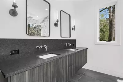 942 Peachtree Battle Circle NW, Atlanta, GA 30327 - Photo 42