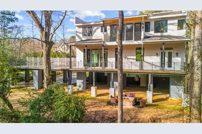 942 Peachtree Battle Circle NW, Atlanta, GA 30327 - Photo 54