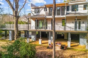 942 Peachtree Battle Cir NW, Atlanta, GA 30327 - Photo 54