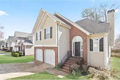 177 Hollinger Way, Marietta, GA 30060 - Photo 2