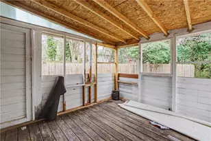 719 San Miguel Dr, Stone Mountain, GA 30083 - Photo 16